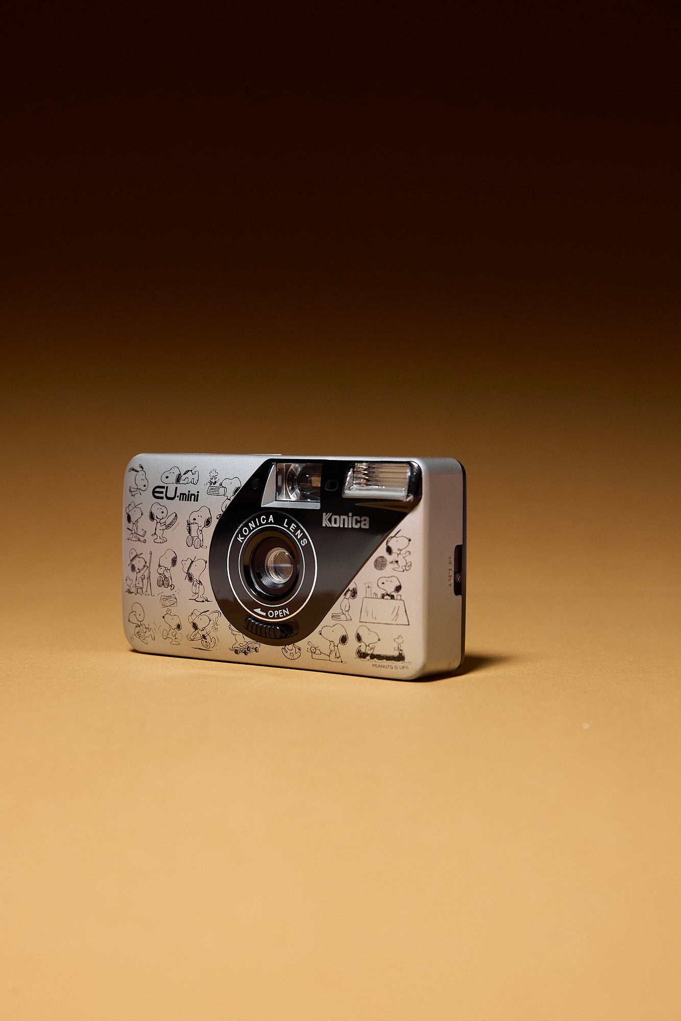 Konica Eu-Mini Peanut Special Edition